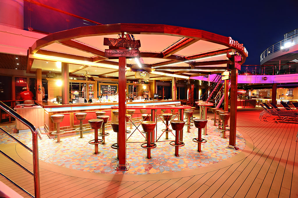 RedFrog_bar_on Carnival Sunshine The Cruisington Times