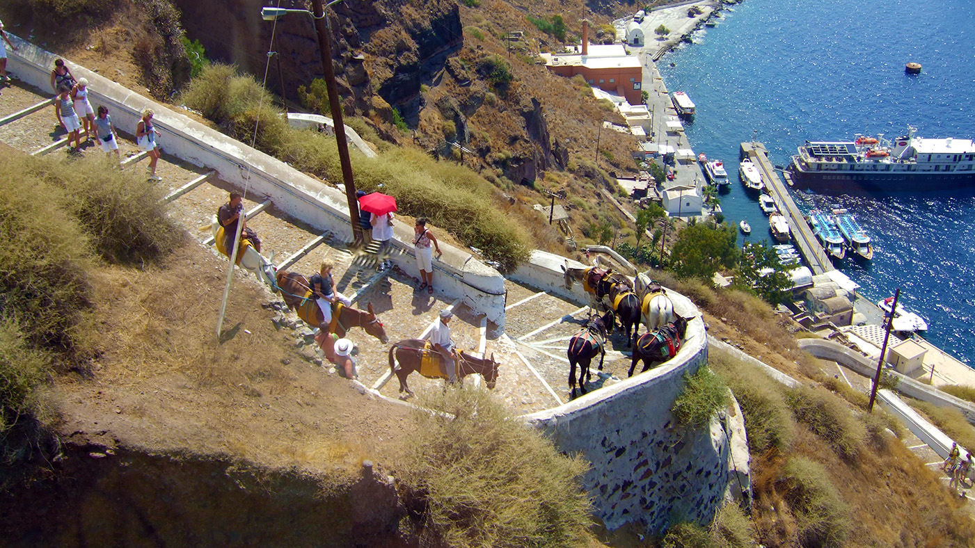 600 steps in Santorini